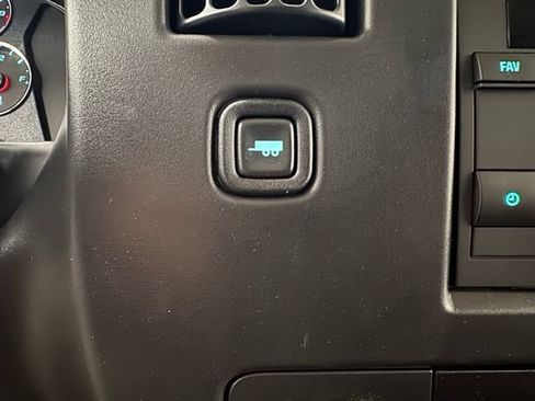 New 2026 Chevrolet Express 2500 w/ Driver Convenience Package RWD image 14