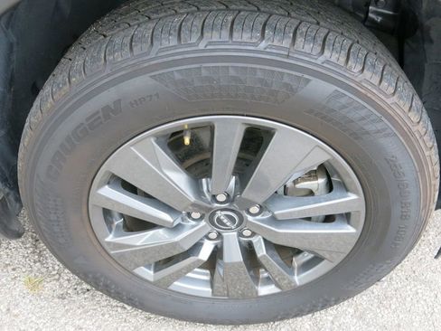 Used 2024 Nissan Pathfinder SV w/ Cargo Package image 35