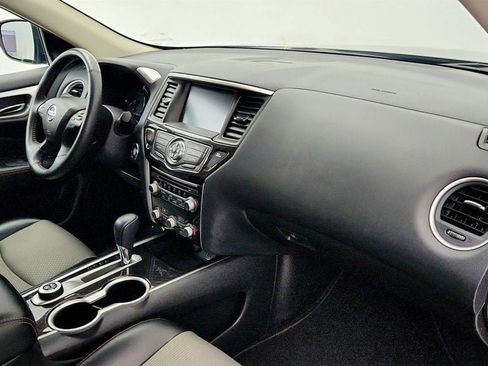 Used 2020 Nissan Pathfinder SV w/ Rock Creek Edition image 25