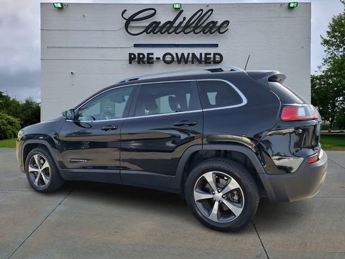 Used 2019 Jeep Cherokee Limited image 5