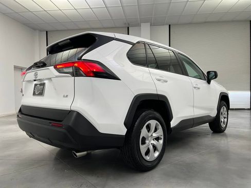 Used 2023 Toyota RAV4 LE image 7