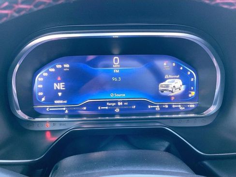 Used 2024 Chevrolet Tahoe RST w/ Luxury Package image 20