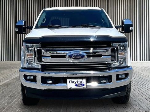 Used 2018 Ford F250 XLT w/ XLT Premium Package image 3