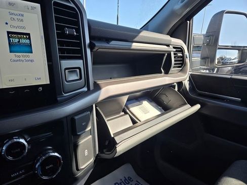 Used 2024 Ford F150 XLT w/ FX4 Off-Road Package image 12