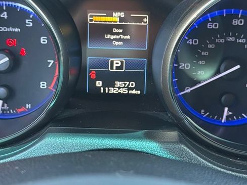 Used 2015 Subaru Outback 2.5i Premium AWD/4WD image 9