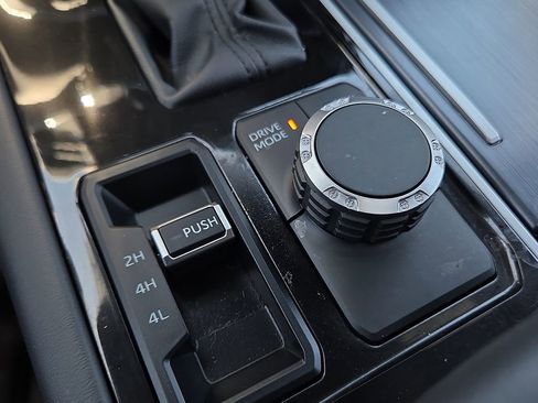 Certified 2025 Toyota Tundra Platinum AWD/4WD image 22