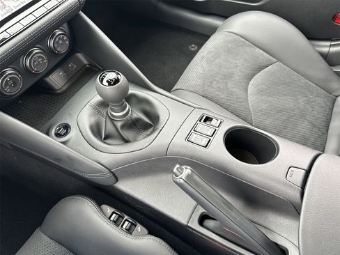New 2025 Nissan Z Performance w/ Floor Mat Package image 11