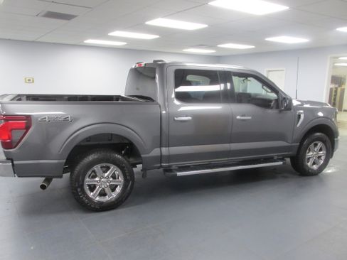 Used 2025 Ford F150 XLT w/ Equipment Group 301A Standard image 4