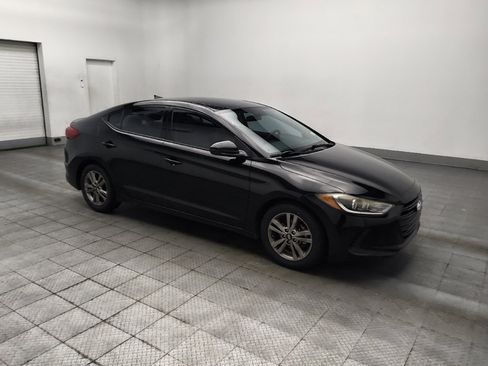Used 2018 Hyundai Elantra SEL FWD image 11