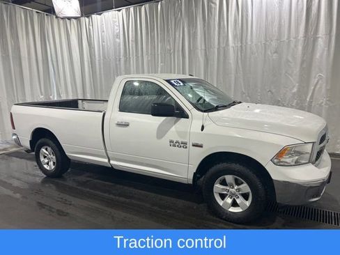 Used 2018 RAM 1500 Classic SLT AWD/4WD image 2