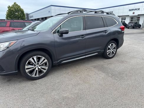 Used 2020 Subaru Ascent Limited w/ Technology Package AWD/4WD image 6