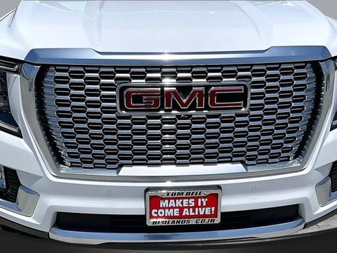 Used 2022 GMC Yukon XL Denali w/ Max Trailering Package AWD/4WD image 30