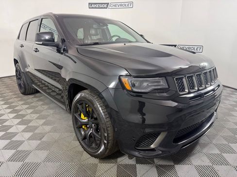 Used 2018 Jeep Grand Cherokee Trackhawk w/ Trailer Tow Group IV AWD/4WD image 8