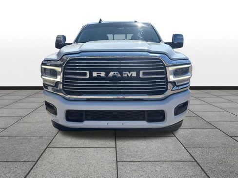 Used 2024 RAM 2500 Laramie AWD/4WD image 8