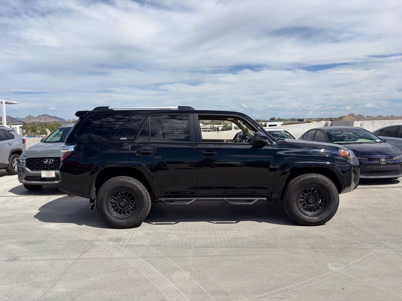 Used 2023 Toyota 4Runner SR5 AWD/4WD image 3