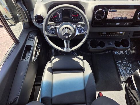 New 2026 Mercedes-Benz Sprinter 2500 image 20