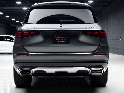 Used 2024 Mercedes-Benz Maybach GLS 600 4MATIC image 28