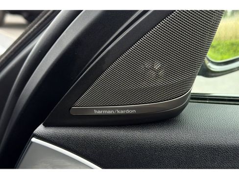 Used 2021 BMW 540i w/ M Sport Package image 19