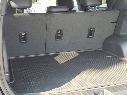 New 2027 GMC Terrain AT4 w/ Convenience Package III AWD/4WD image 30
