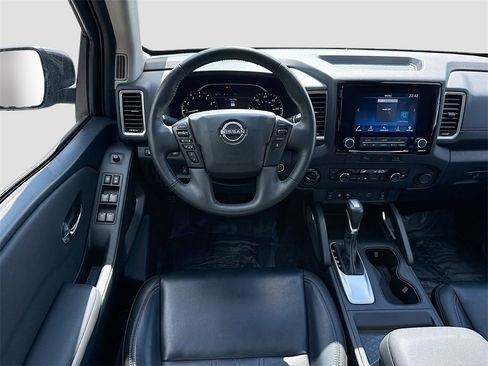 Used 2024 Nissan Frontier SL w/ Technology Package image 23