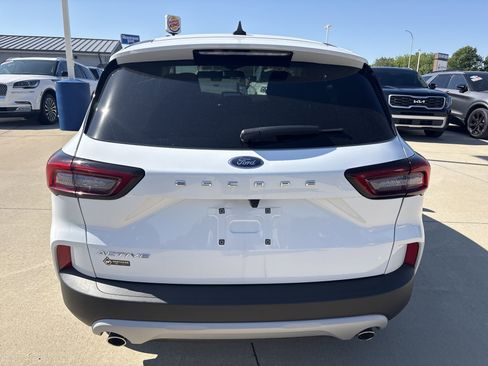 Used 2024 Ford Escape Active FWD image 4