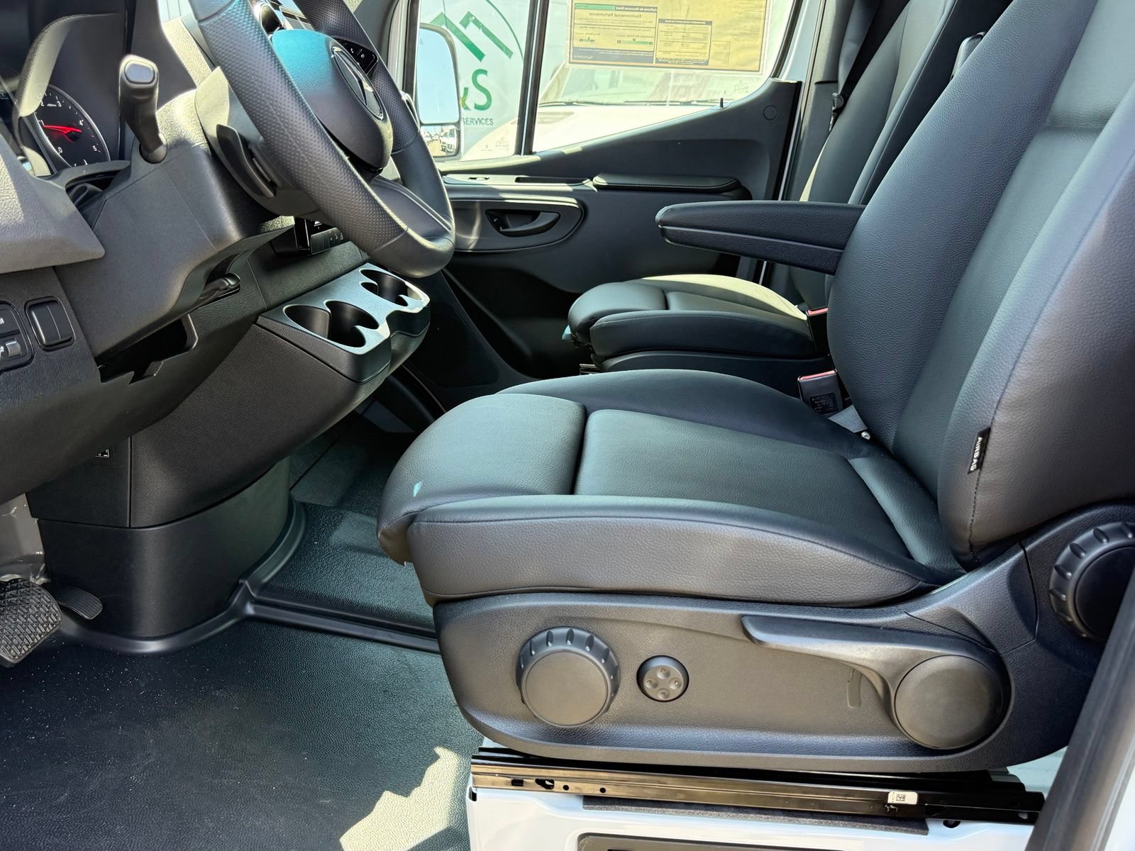 New 2026 Mercedes-Benz Sprinter 2500 image 19