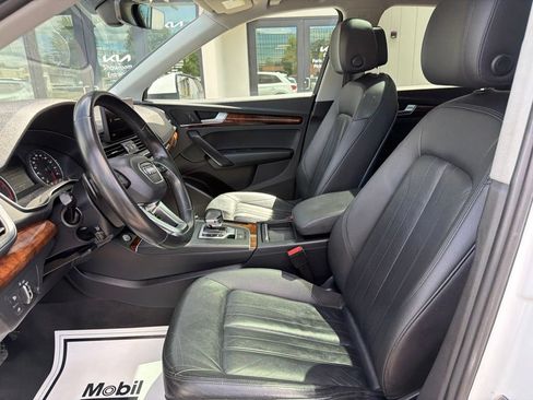 Used 2018 Audi Q5 2.0T Premium w/ Convenience Package AWD/4WD image 29