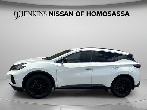 Certified 2023 Nissan Murano SV w/ SV Midnight Edition Package FWD image 10