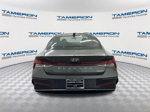 Used 2024 Hyundai Elantra Limited FWD image 4