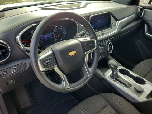 Used 2021 Chevrolet Blazer LT image 22