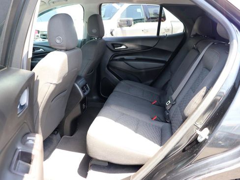 Used 2021 Chevrolet Equinox LT FWD image 12