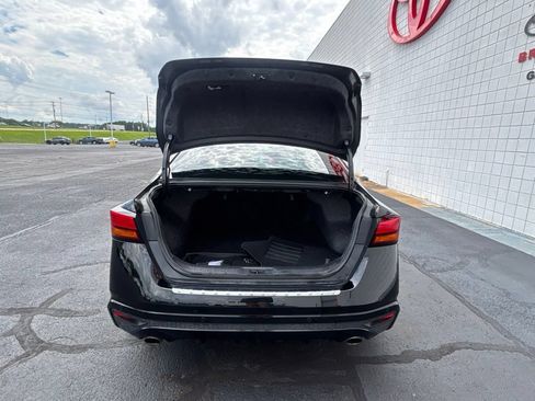 Used 2023 Nissan Altima 2.5 SV w/ SV Premium Package FWD image 32