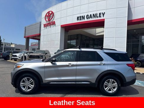 Used 2022 Ford Explorer XLT w/ Equipment Group 202A AWD/4WD image 3