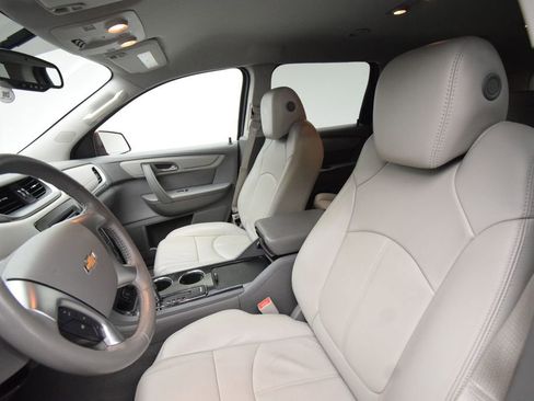 Used 2016 Chevrolet Traverse LT AWD/4WD image 15