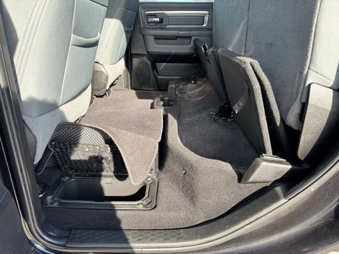 Used 2018 RAM 1500 Big Horn image 31