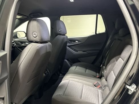 New 2026 Chevrolet Equinox LT w/ Safety and Technology Package AWD/4WD image 23
