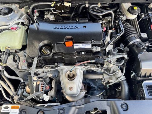 Used 2021 Honda Civic LX image 10