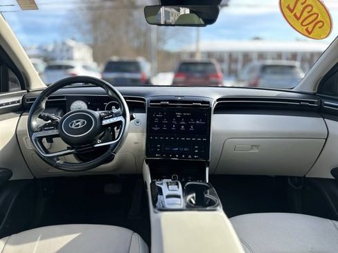 Used 2022 Hyundai Tucson Limited image 16