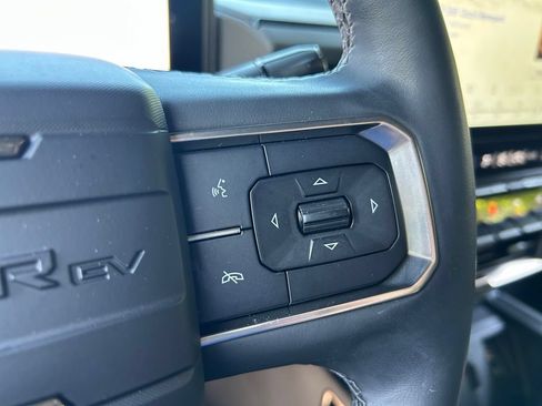 Used 2025 GMC Hummer EV 3X AWD/4WD image 31