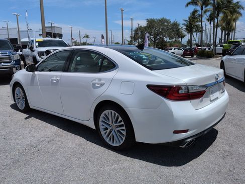 Used 2018 Lexus ES 350 w/ Luxury Package w/Wood Trim FWD image 7