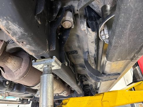 Used 2019 Ford F350 XLT AWD/4WD image 21