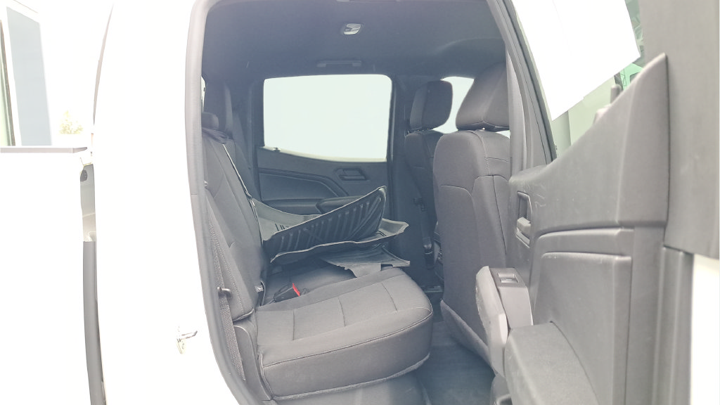 Used 2023 Chevrolet Colorado Trail Boss w/ Technology Package AWD/4WD image 14