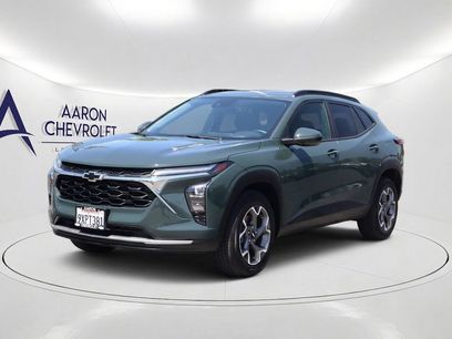 Used 2026 Chevrolet Trax LT w/ Sunroof Package