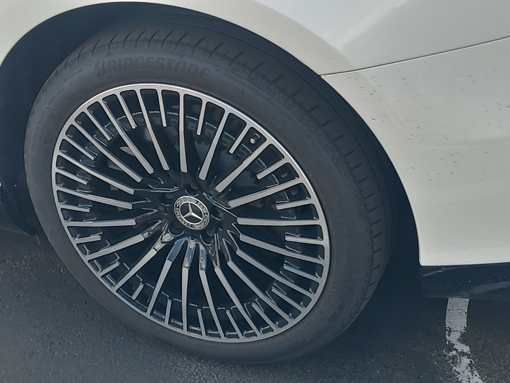 Certified 2023 Mercedes-Benz EQS 580 4MATIC Sedan image 8