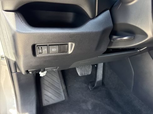 Used 2024 Toyota RAV4 LE FWD image 15