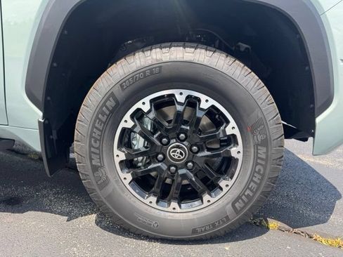 New 2026 Toyota Tundra SR5 AWD/4WD image 9