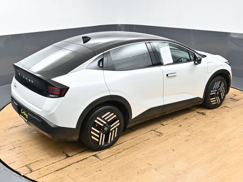 Used 2026 Nissan Leaf SV+ w/ Floor Mat Package (SV+) FWD image 44