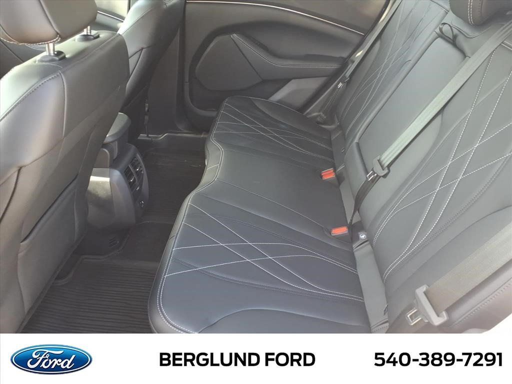 Used 2023 Ford Mustang Mach-E Select w/ Comfort Package Lite AWD/4WD image 13