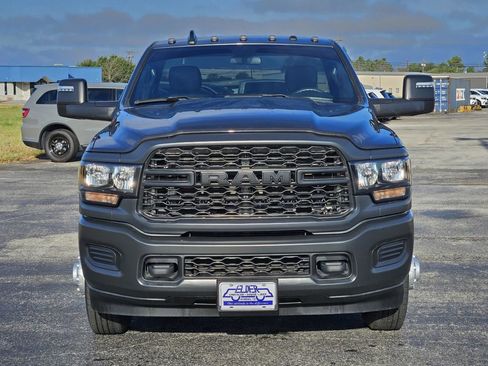 Used 2024 RAM 3500 Tradesman image 2
