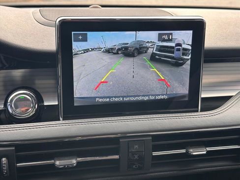 Used 2021 Lincoln Corsair Reserve w/ Elements Package image 24